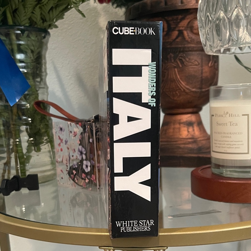 Wonders of Italy Cube Book - Multicolor - Picture 4 of 5